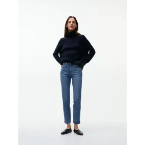 AR Regular Cropped Jeans