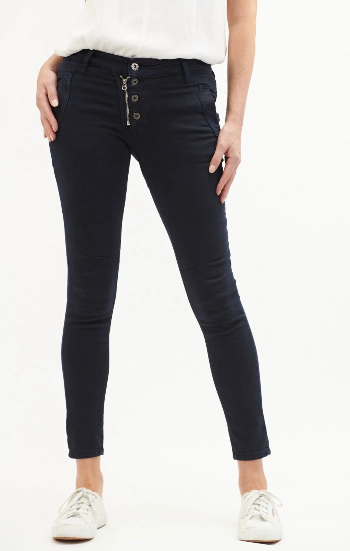 Button Jeans Black