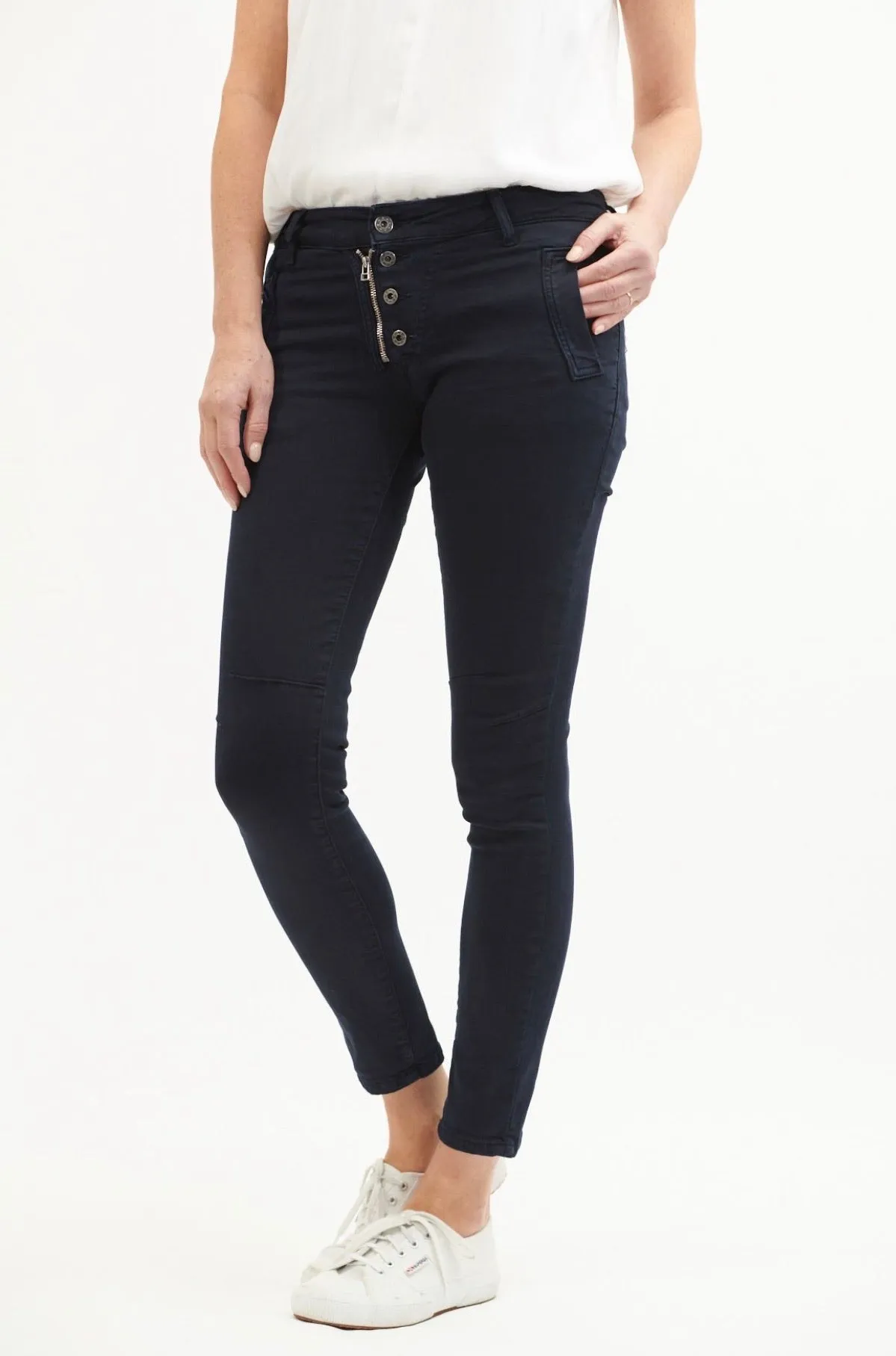 Button Jeans Black