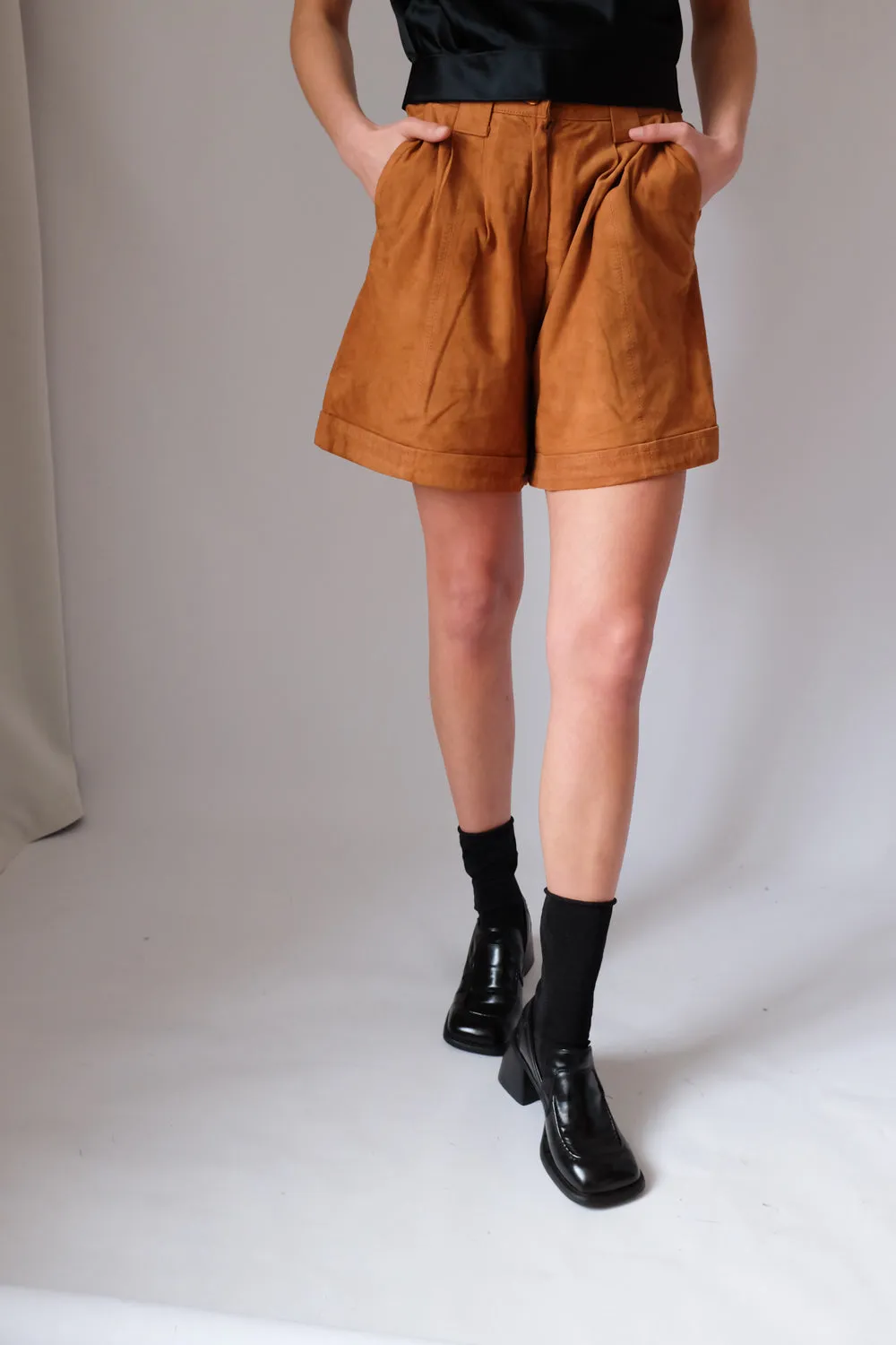 CAMEL VINTAGE SUEDE LEATHER SHORTS