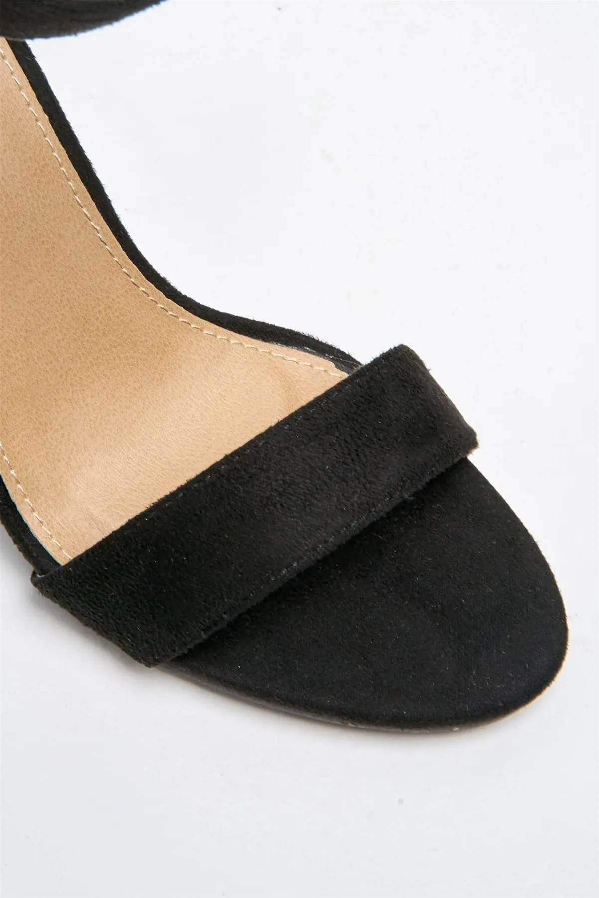 Como Anklestrap Block Heel Sandal in Black Suede