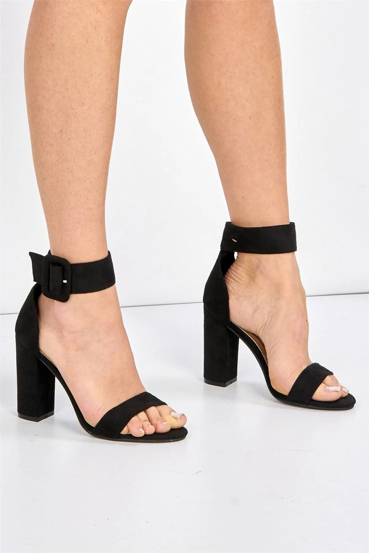 Como Anklestrap Block Heel Sandal in Black Suede