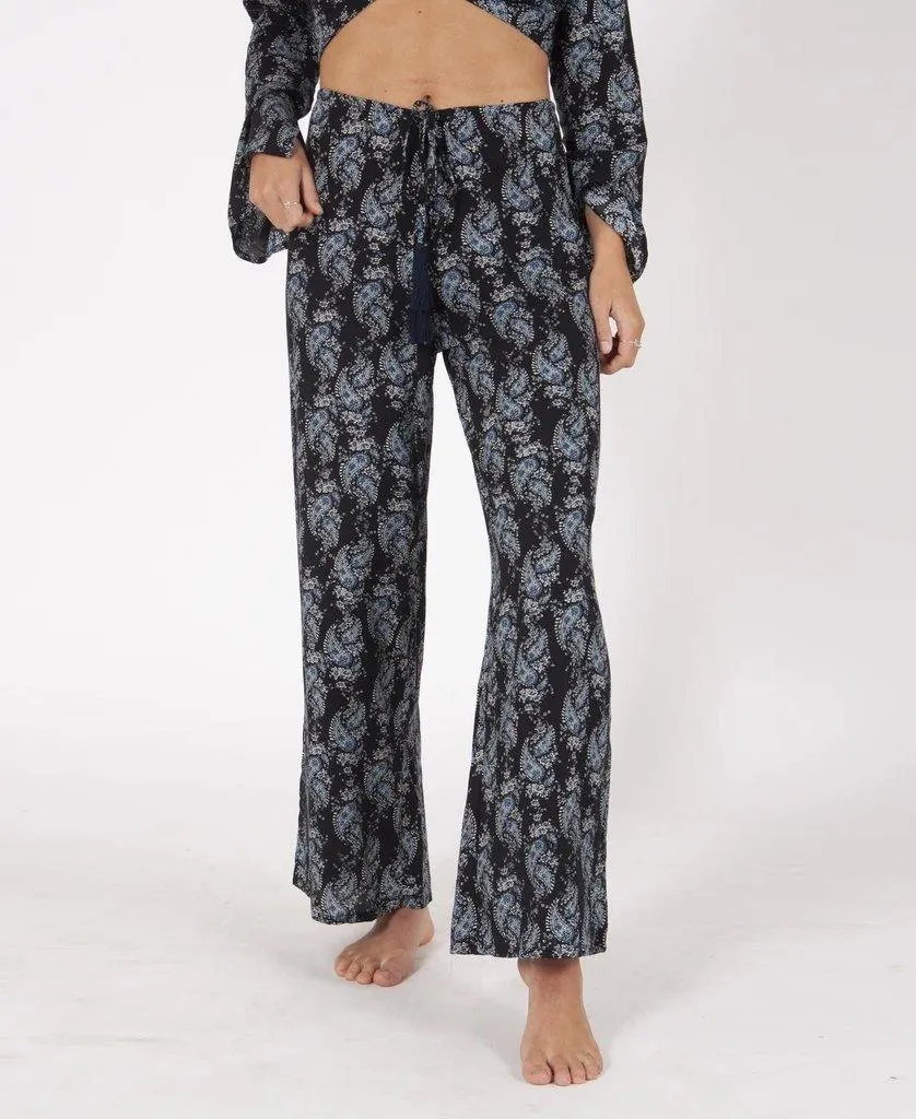 Greta Pant | Navy Paisley