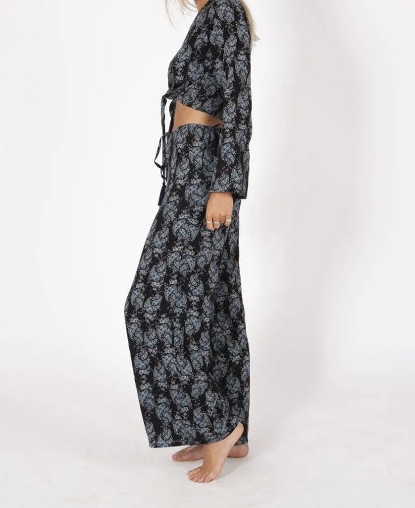 Greta Pant | Navy Paisley