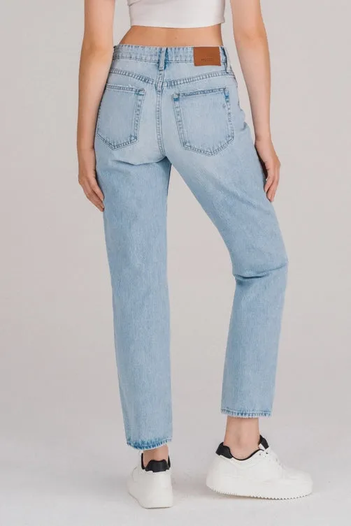 Hidden Jeans Tracey High Rise Straight Jean