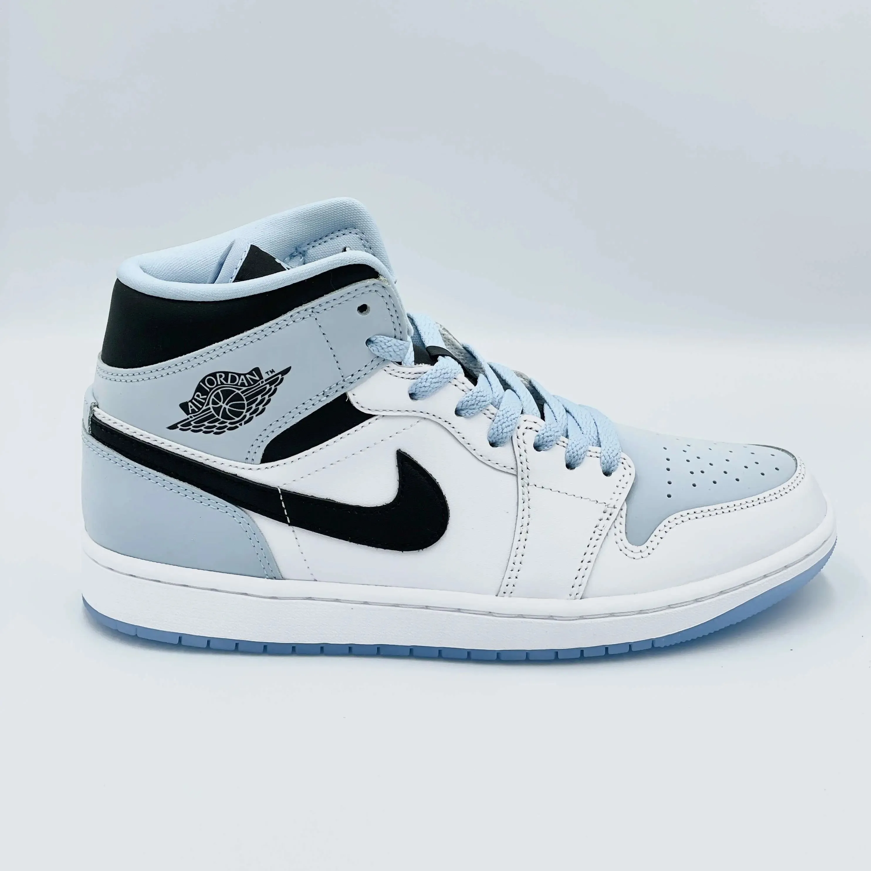 Jordan 1 Mid Ice Blue