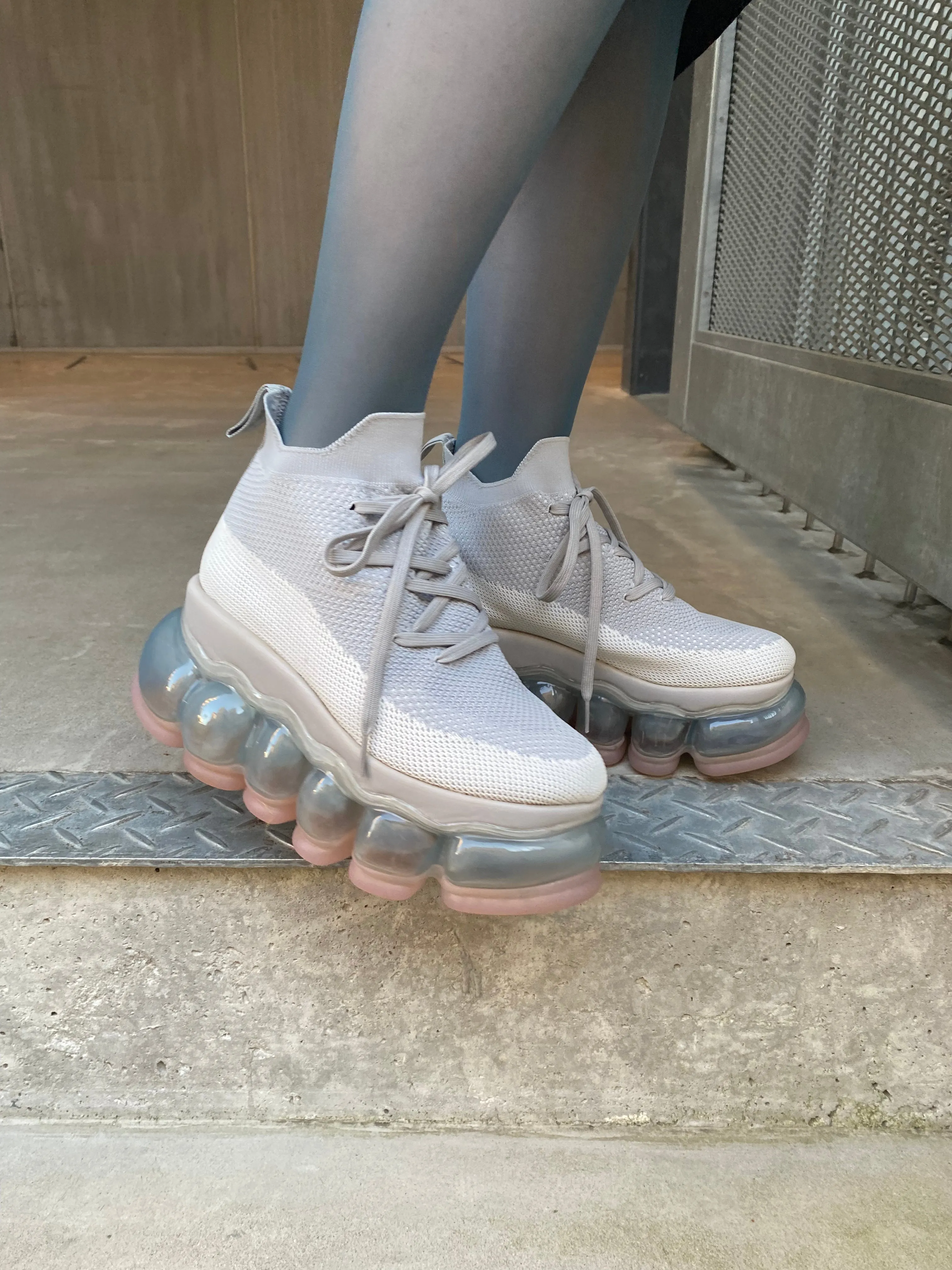 New "Jewelry" High Shoes / Pink Gray