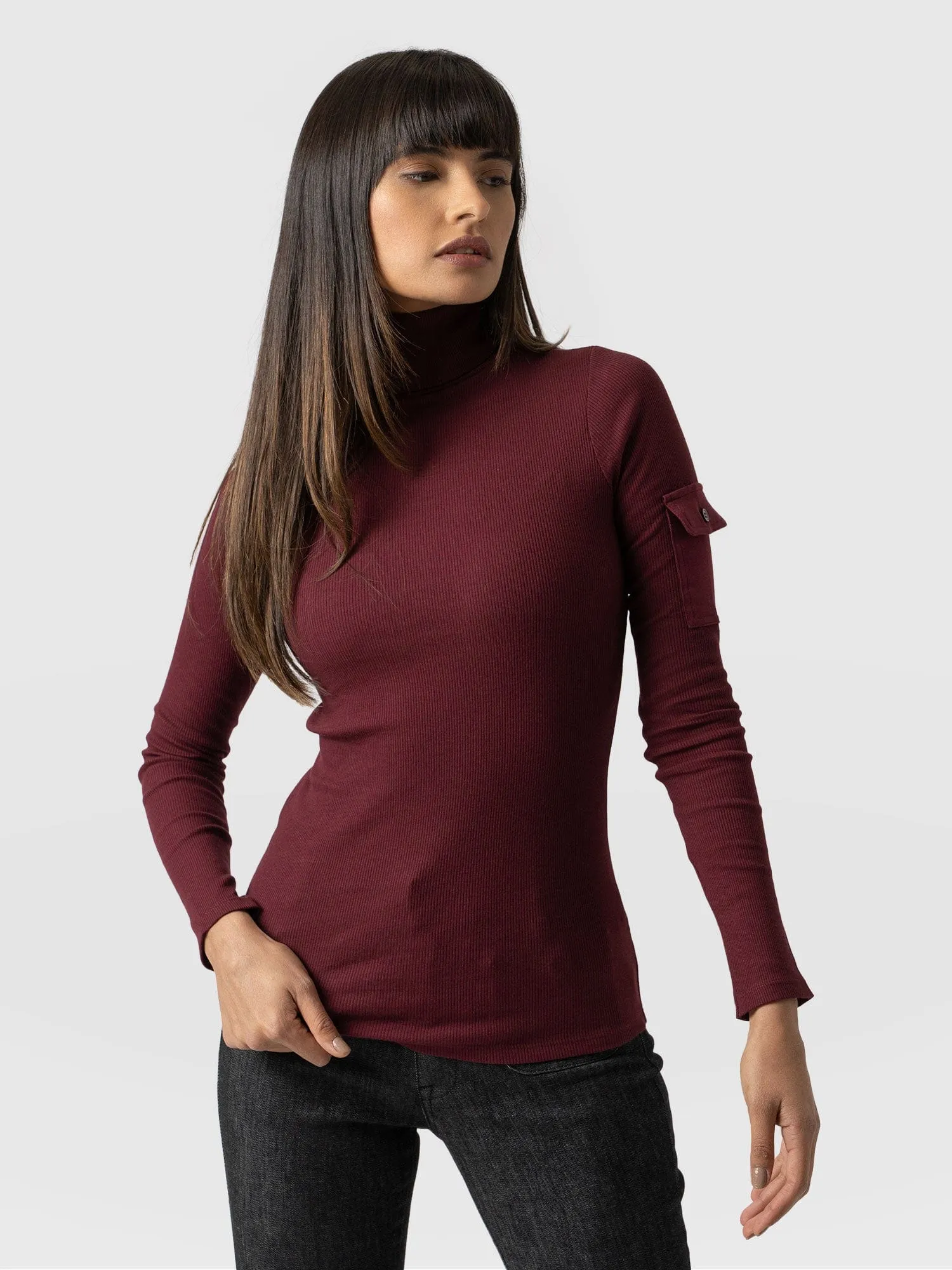 Pocket Roll Neck - Burgundy