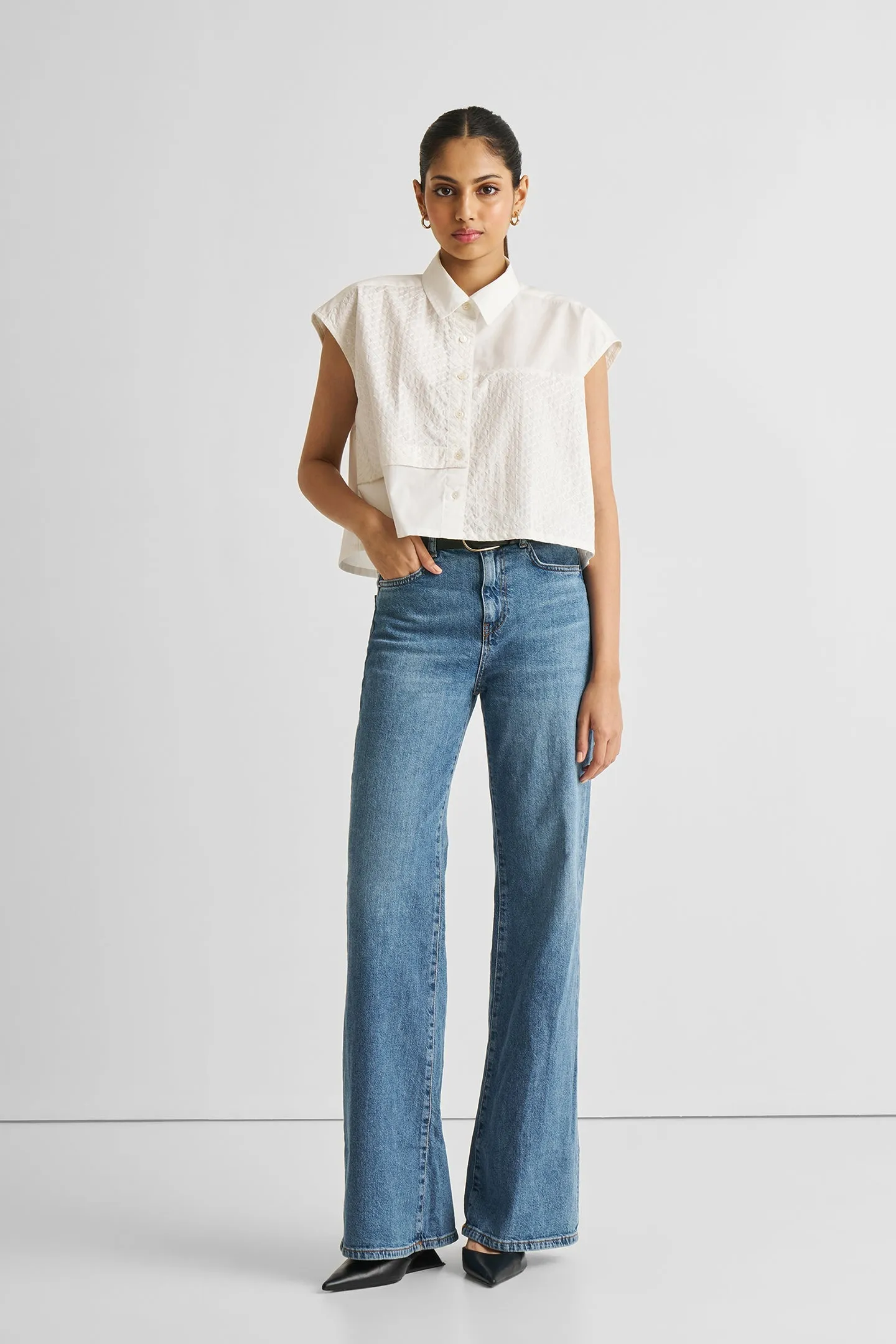 Reistor Embroidered Panel Crop Top in White