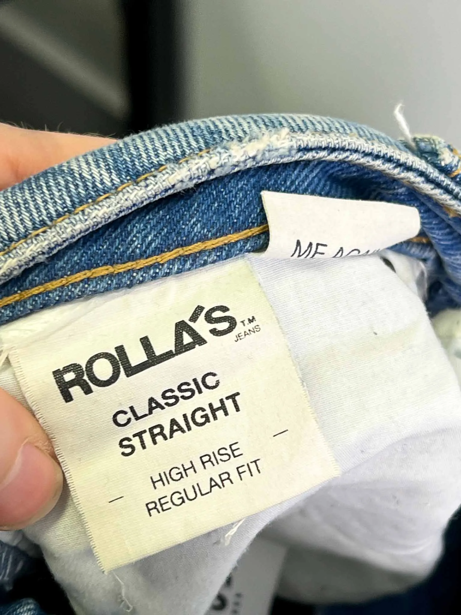 Size 27 (AU 9) - Rollas Classic Straight High Rise Regular Fit Jeans