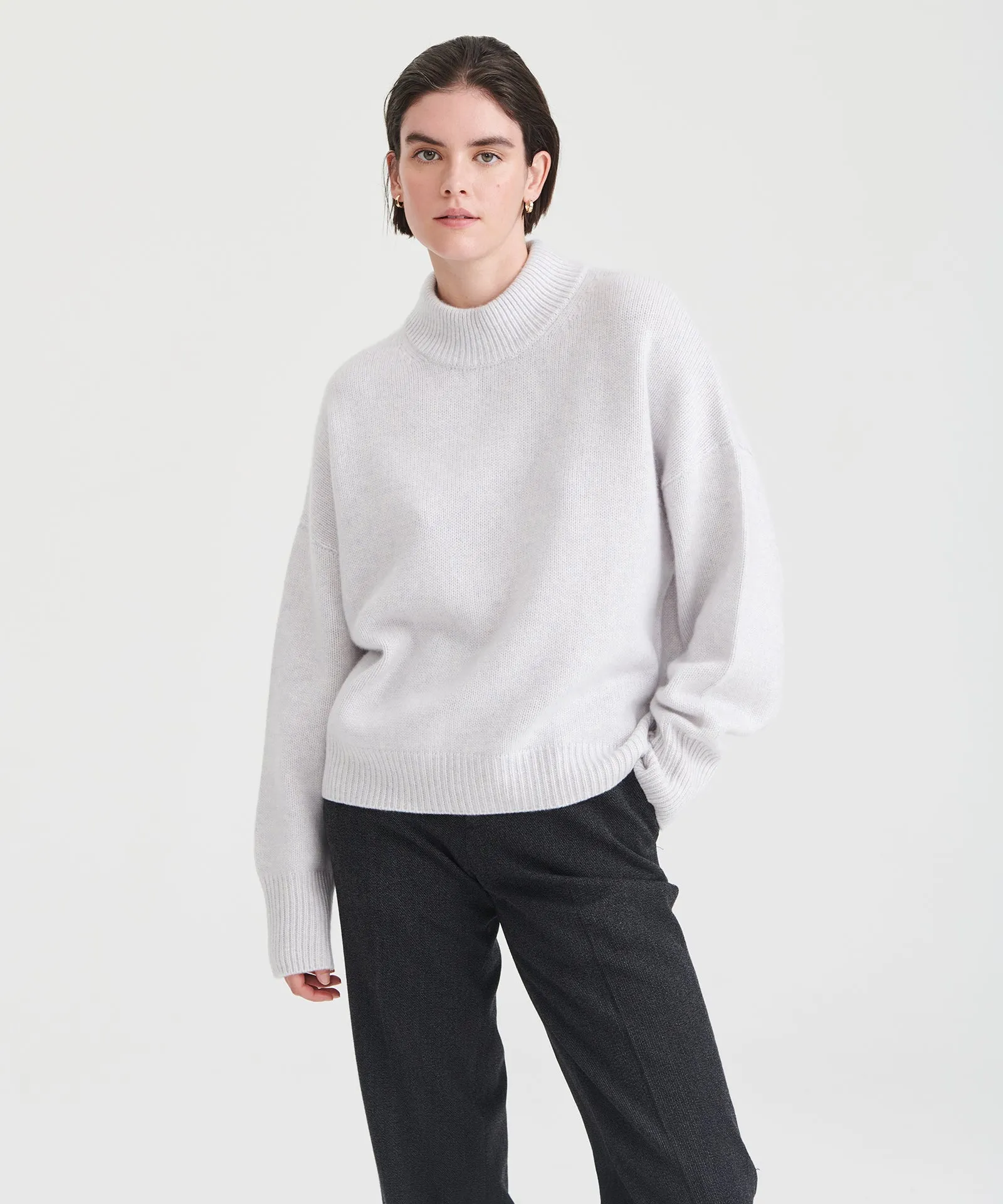 Super Luxe Cashmere Mockneck Sweater