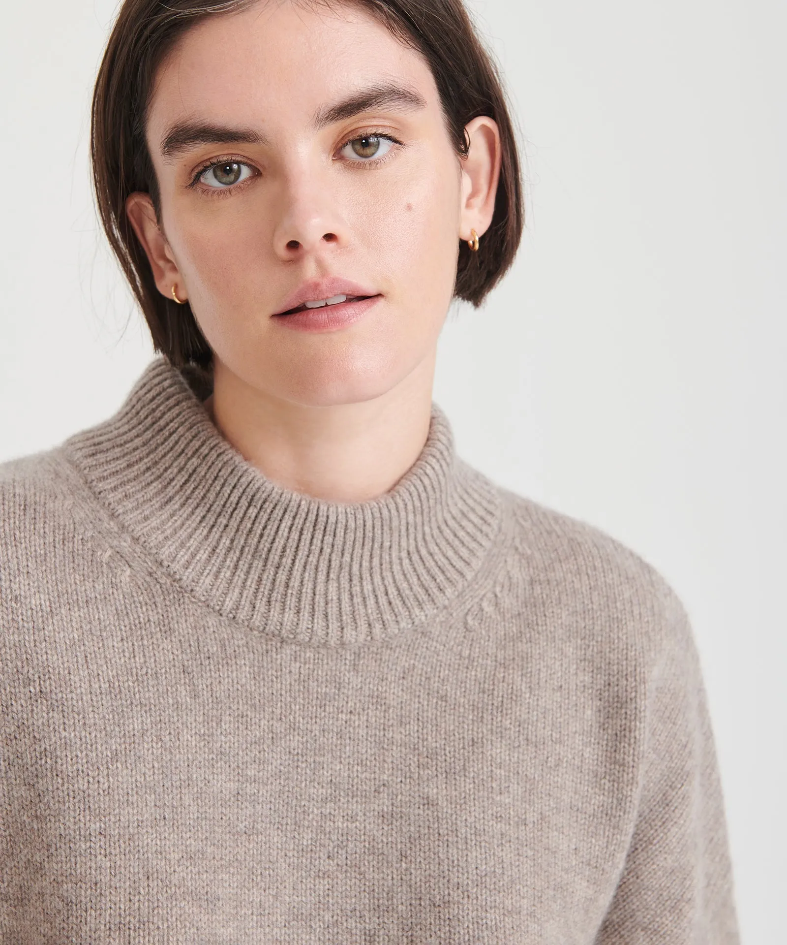 Super Luxe Cashmere Mockneck Sweater